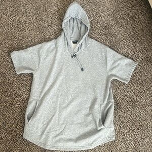 Short sleeve sweatshirt hoodie